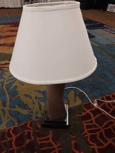 lot 6746 image: Modern White Table Lamp with Black Base (8.5 x 16 x 26.5)