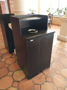 lot 9522 image: Commercial Waste Receptacle Station