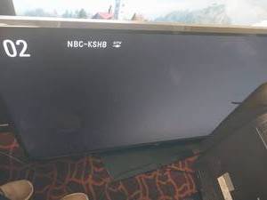 lot 10001 image: LG 49-inch LT570H0UA LED TV  - Retail $250