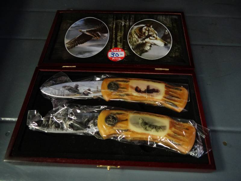 lot 1399 image: (2)  Decorative Knives
