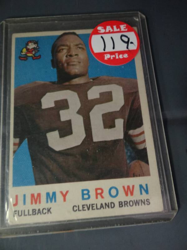 lot 1403 image: Jimmy Brown Cleveland Browns Football Card