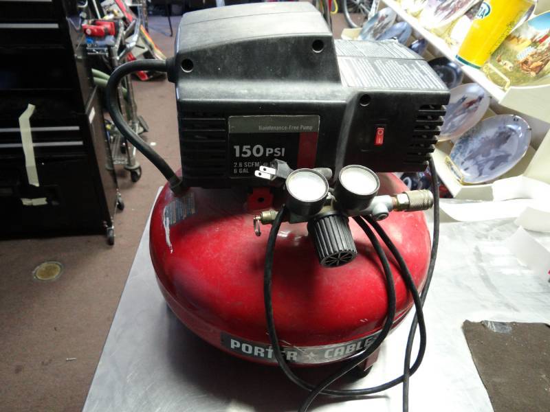 lot 1439 image: Porter Cable Pancake Air Compressor