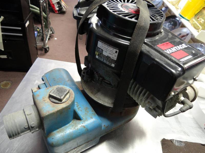 lot 1440 image: Vantage 3.8 HP Non Trash Water Pump