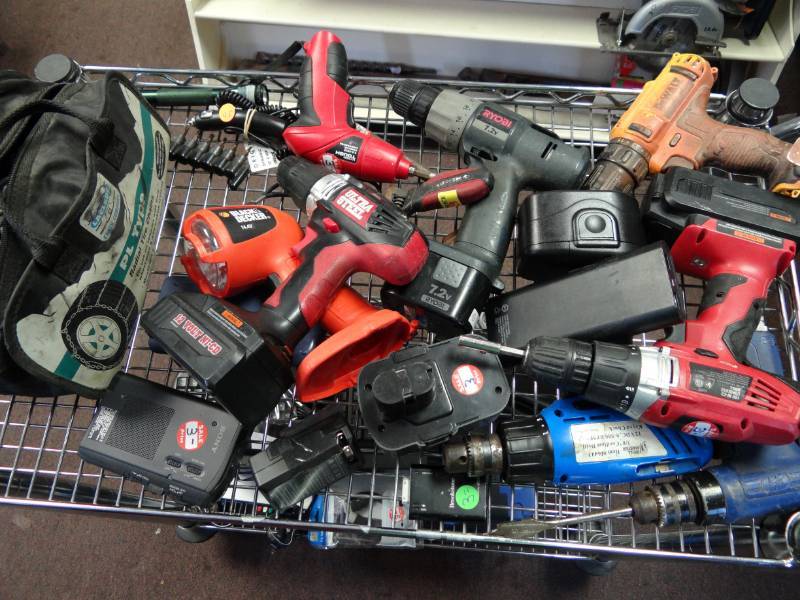 lot 1452 image: Lot of Drills and Misc. Pieces
