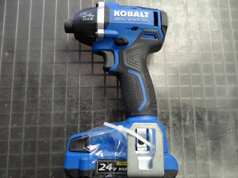 lot 1462 image: Kobalt 14 Brushless Impact Driver 24V