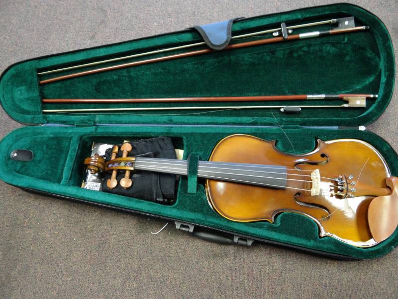 lot 7211 image: Violin with Case and 2 Bows T