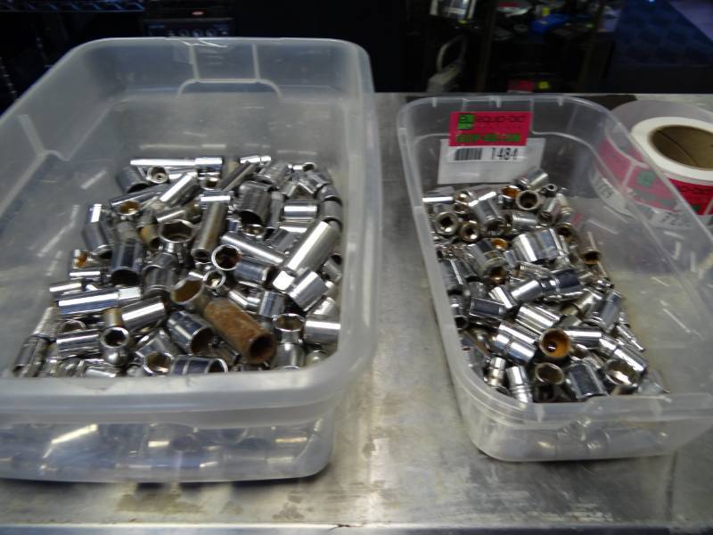 lot 1484 image: 2 Totes of Sockets