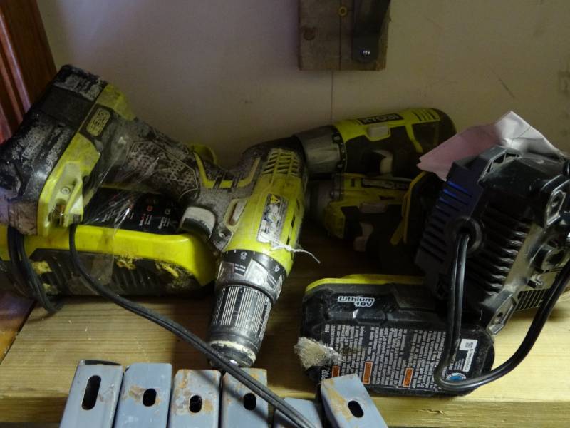 lot 7237 image: Ryobi 18V 3 Cordless Drills 2 Chargers, 3 Batteries