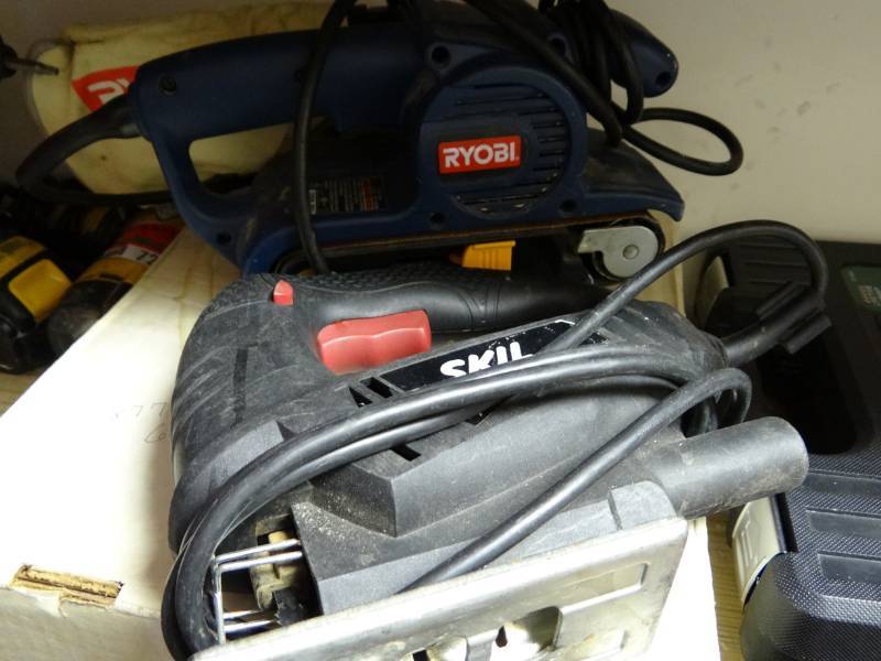 lot 7240 image: Ryobi Corded Power Sander and Skilsaw Jigsaw