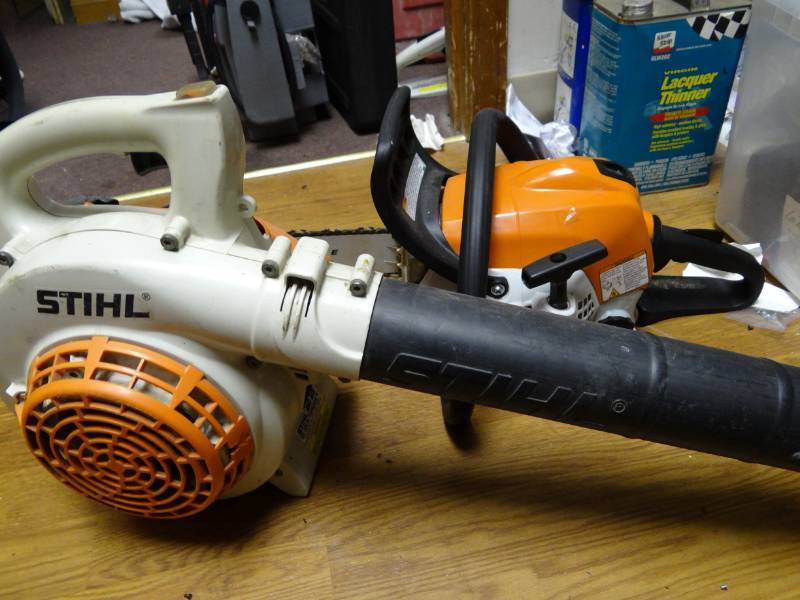 lot 7266 image: Stihl M5 181C Chain Saw and Leaf Blower