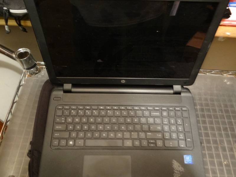 lot 7290 image: HP 15 Laptop Model # RTL8188EE with Black Case