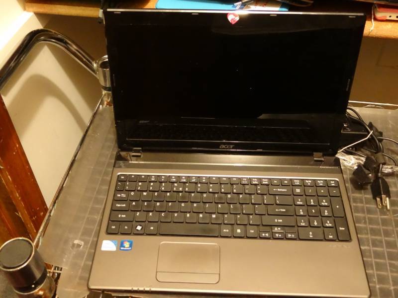 lot 7296 image: Acer 15 Laptop with Power cord Aspire 5750 Series