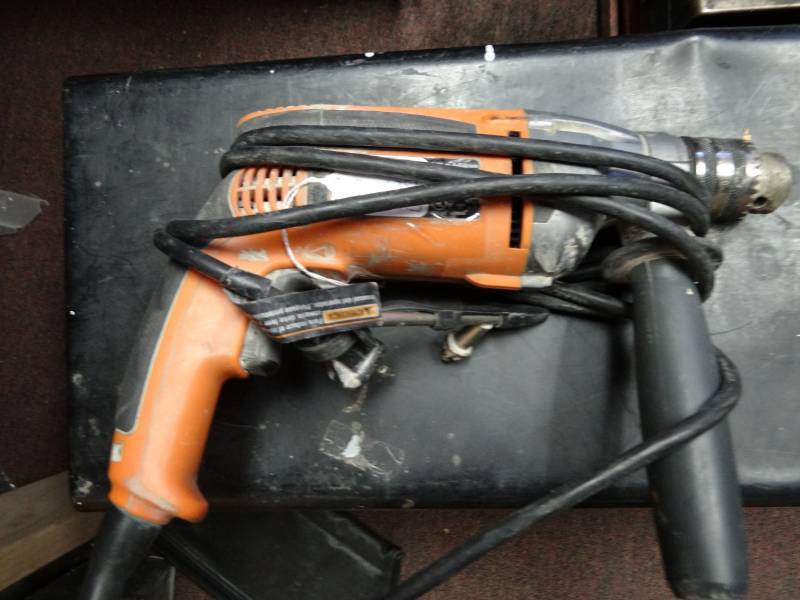 lot 7337 image: Hammer Drill Drill R7111 12