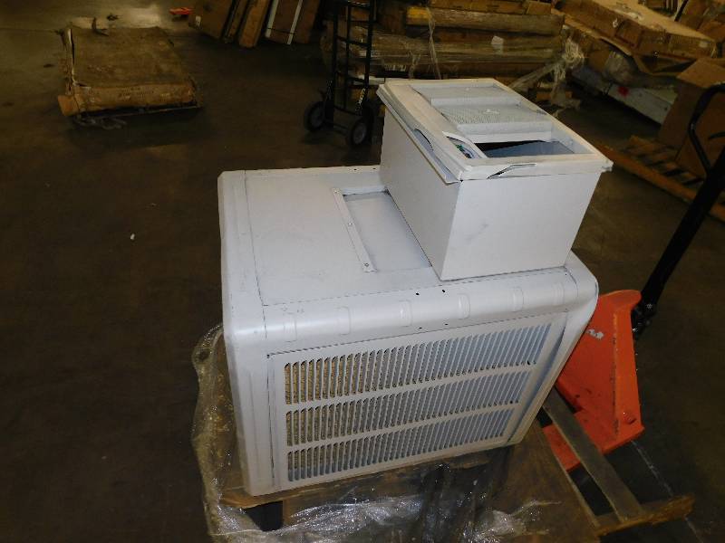lot 2404 image: Water Conservation Window Unit