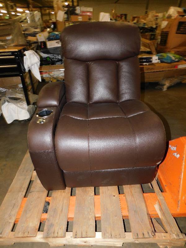 lot 2411 image: Seatcraft Leather Recliner