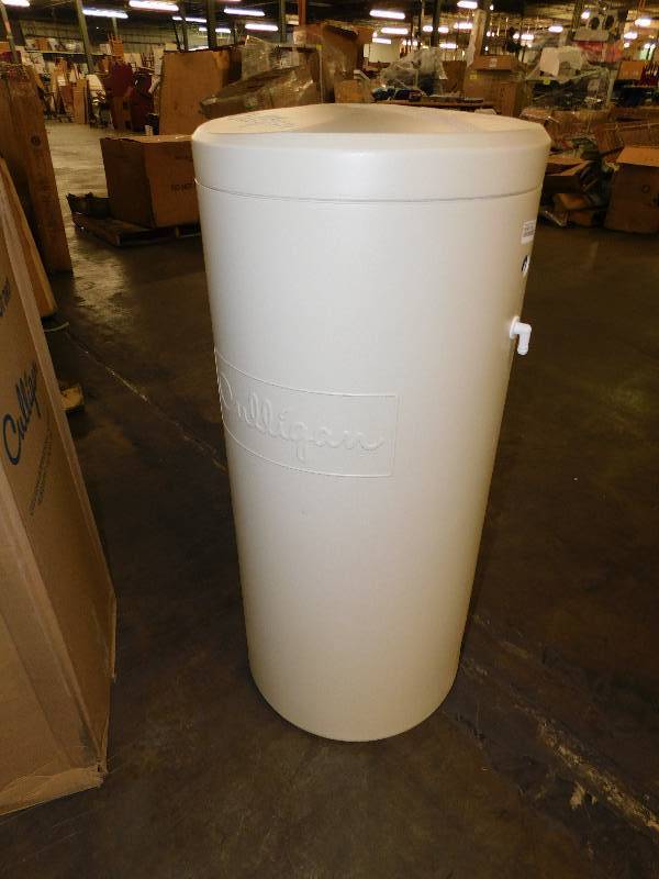 lot 2417 image: Culligan Water Tank