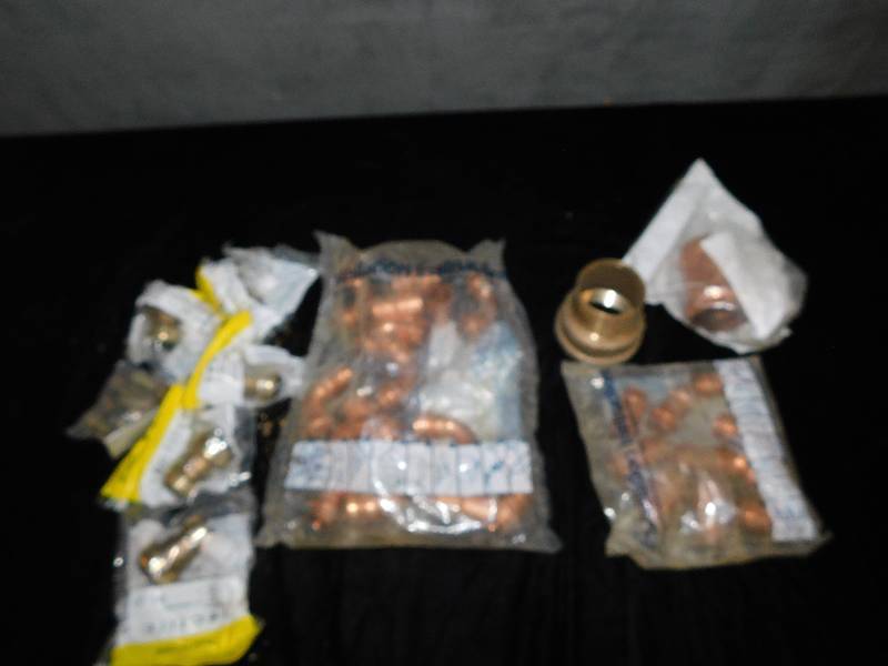 lot 2429 image: Lot of Copper and Brass Fittings