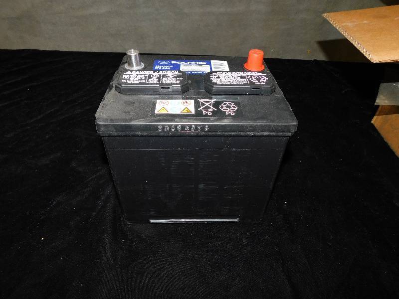 lot 2448 image: Polaris 575 CCA Battery Appears New Not Tested