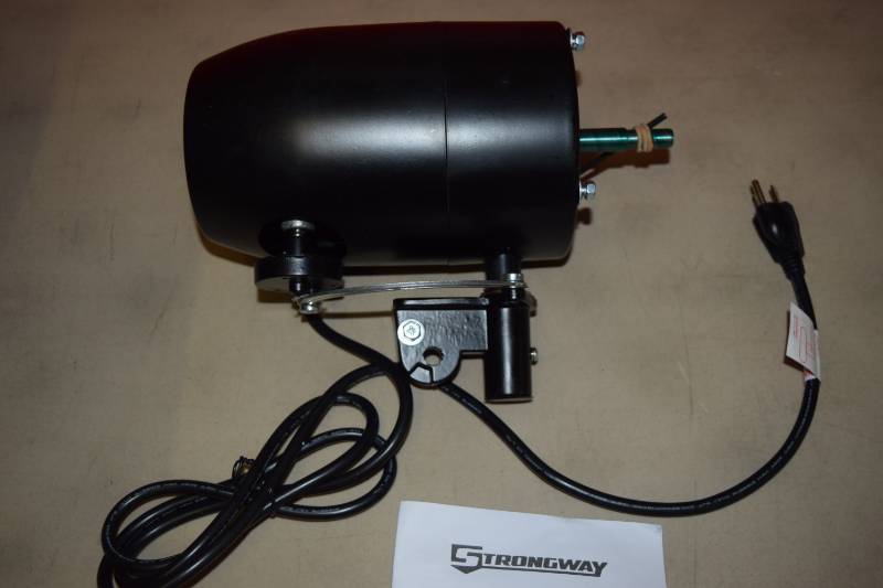 lot 119 image: Strongway Oscillating Wall Fan Motor
