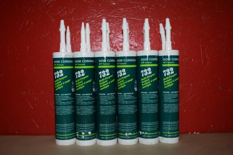 lot 91 image: 12 Tubes Dow Corning 732 Multi-Purpose Sealant