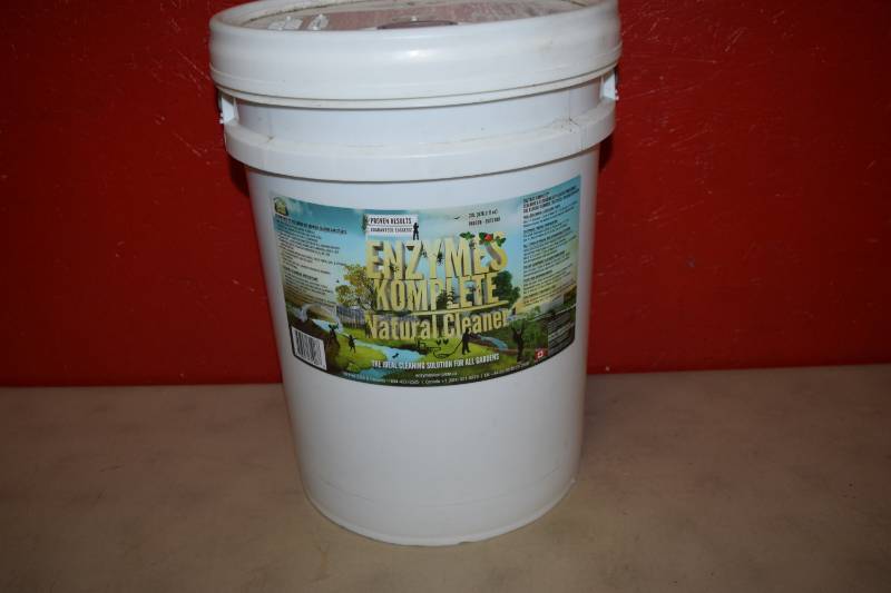 lot 188 image: 20 Liter Bucket Enzymes Komplete Natural Cleaner