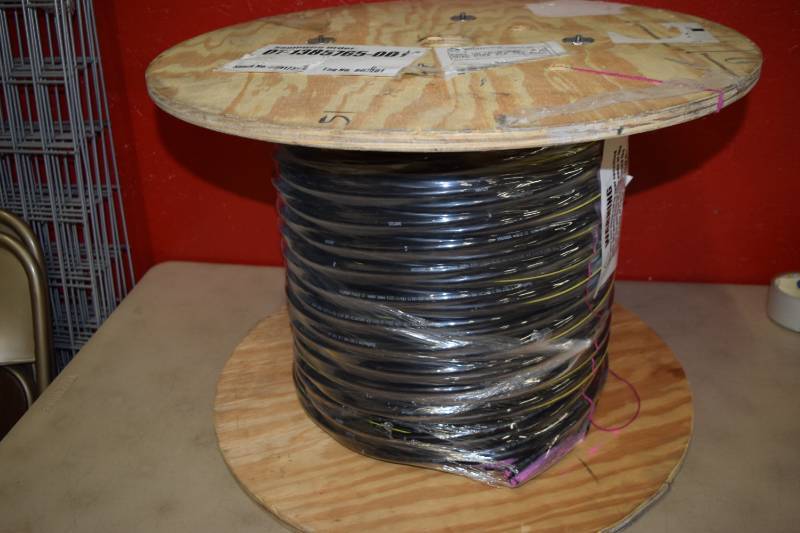 lot 197 image: Spool Aluminum 4 Wire Service Entry Cable