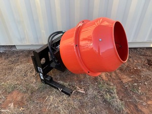 lot 1487 image: Unused Mini Skid Steer Concrete Mixing Bucket