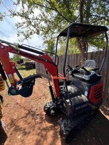 lot 1249 image: Unused MX15RX with 13.5HP gas engine and pilot controls
