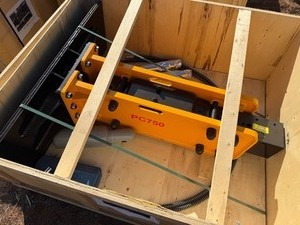 lot 1313 image: Unused 2025 PC750 Hydraulic Skid Steer Breaking Hammer for full size Skid Steer