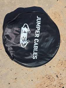 lot 10368 image: 25ft Jumper Cables with Carrying Case (1 Cable)