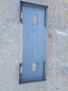 lot 10387 image: Skid steer mounting plate