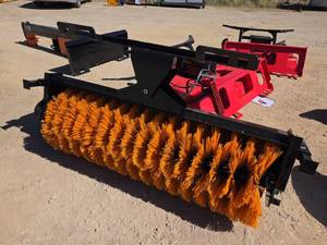 lot 10406 image: GIYI Skid Steer Sweeper GY-SE61 - Industrial Road Cleaning Attachment