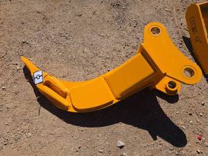 lot 10419 image: CAT 305 Excavator Ripper Attachment