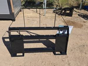 lot 10542 image: SAI100 Professional Adjustable Pallet Forks 48