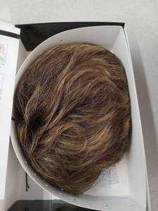 lot 57433 image: Toni Brattin Angelic Short Synthetic Wig - Brown Blonde - Retail $49