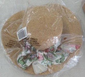 lot 57438 image: San Diego Hat Co. Natural Sun Hat with Floral Details - Retail $25