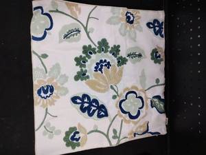 lot 6197 image: Pilmandu Floral Embroidered Throw Pillow Cover, 2 pack- Retail $15