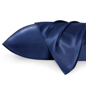 lot 20018 image: Bedsure Satin Pillowcases, Similar to Silk Pillow Cases Queen Size Set of 2, Pillow Case for Sleeping Women with Envelope Closure, Gifts for Women Men, Navy, 20x30 Inches, 2pcs - Retail $8