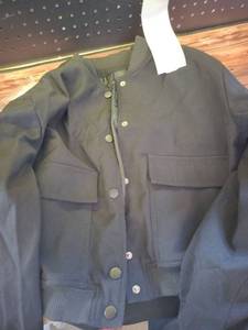 lot 4457 image: Military Style Green Field Jacket - Retail $45