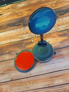 lot 4470 image: Phone car mount - Retail $45