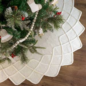 lot 6355 image: 48 inch Christmas Tree Skirt Diamond Polygon Star Knit Tree Skirt for 7.5ft Tree, Cream White Tree Skirt, Vintage Tree Skirts, Rustic Farmhouse Christmas Decorations - Retail $23