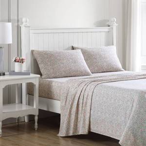 lot 1925 image: Laura Ashley - Full Sheets, Cotton Percale Bedding Set, Lightweight and Breathable Home Decor (Lovestone Pink, Full) - Retail $64