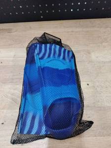 lot 2396 image: Kids Blue swimming flippers size small - Retail $12