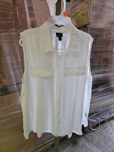 lot 563 image: Worthington White Sleeveless Blouse XL
