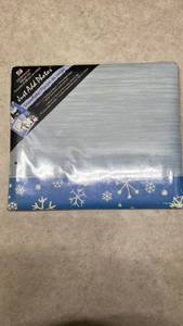 lot 1076 image: Winter Snowflake Photo Album - Just Add Photos Collection