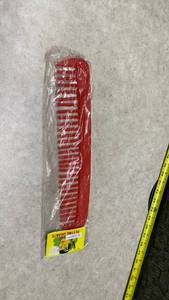 lot 1094 image: Vintage Pettine Gigante Wide-Tooth Comb