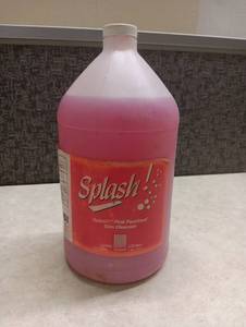 lot 16 image: Splash Pink Pearlized Skin Cleanser - 1 Gallon
