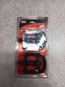 lot 37 image: One Pair BELL 12 Reflective Bicycle Pedals Left Right Fits Most 12 Bike Axle