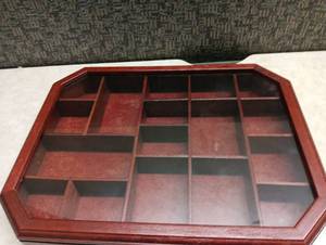 lot 57 image: Vintage Wooden Octagonal Display Case with Glass Lid
