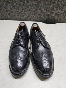 lot 83 image: Vintage Churchs Black Leather Wingtip Brogues